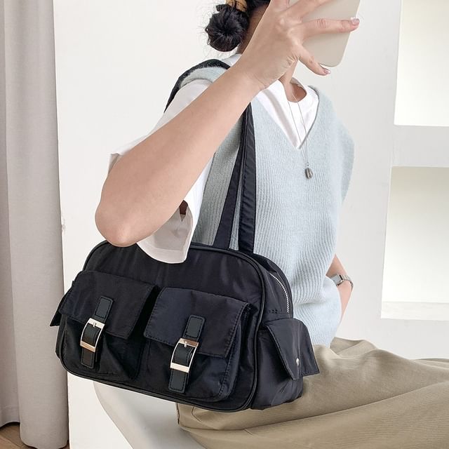 Plain Buckled Carryall Nylon Bag