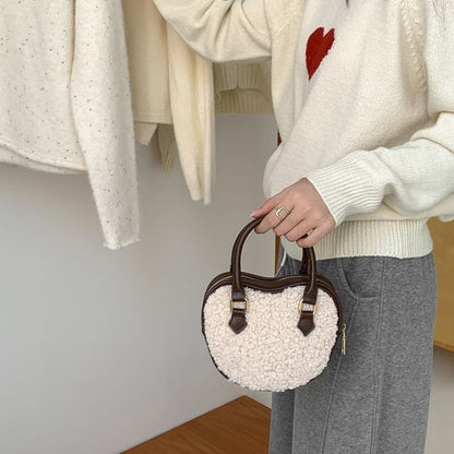 Crossbody Shearling Faux Bag Heart