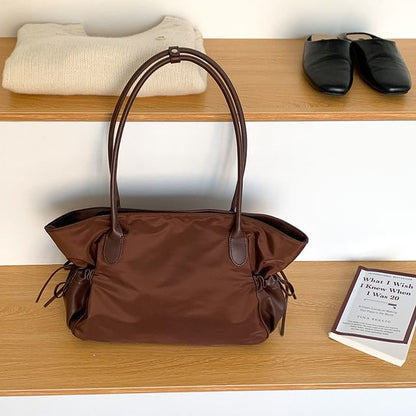 Plain Bag Multi-Pocket Tote