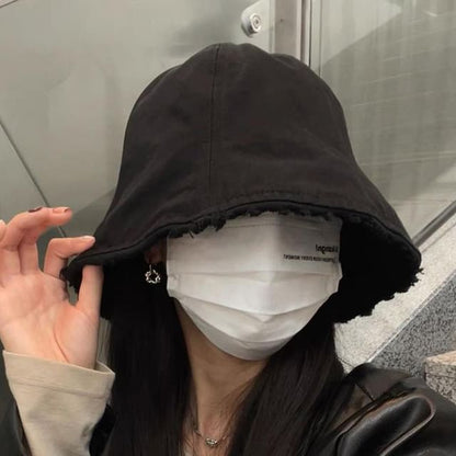 Bucket Frayed Hat Plain
