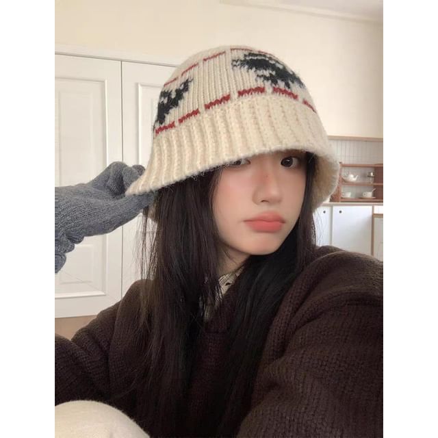 Beanie Ribbed Patterned