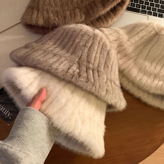 Fluffy Bucket Plain Hat