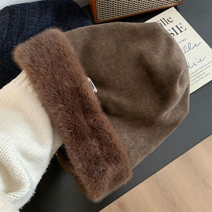 Panel Beanie Fluffy Plain