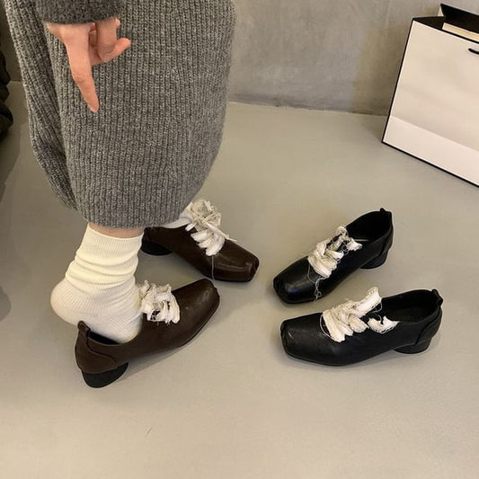 Toe Up Heel Square Pumps Lace Block