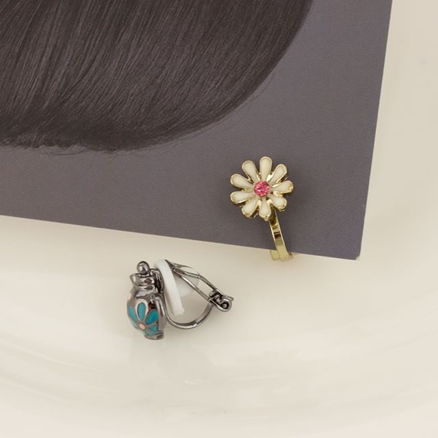 Clip Earring On Enamel / Teapot Flower Stud Asymmetrical