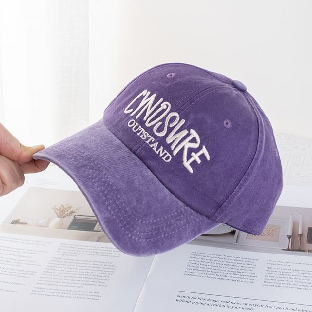 Cap Lettering Washed