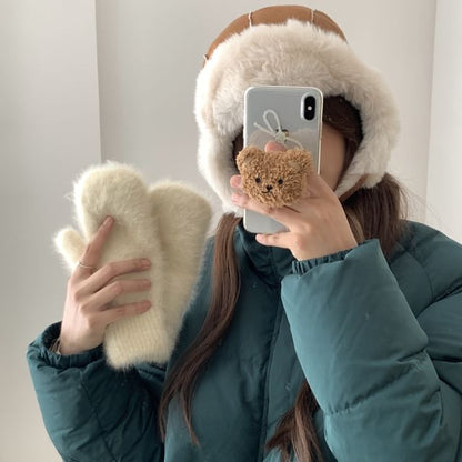 Fluffy Trapper Applique Hat Plain Trim