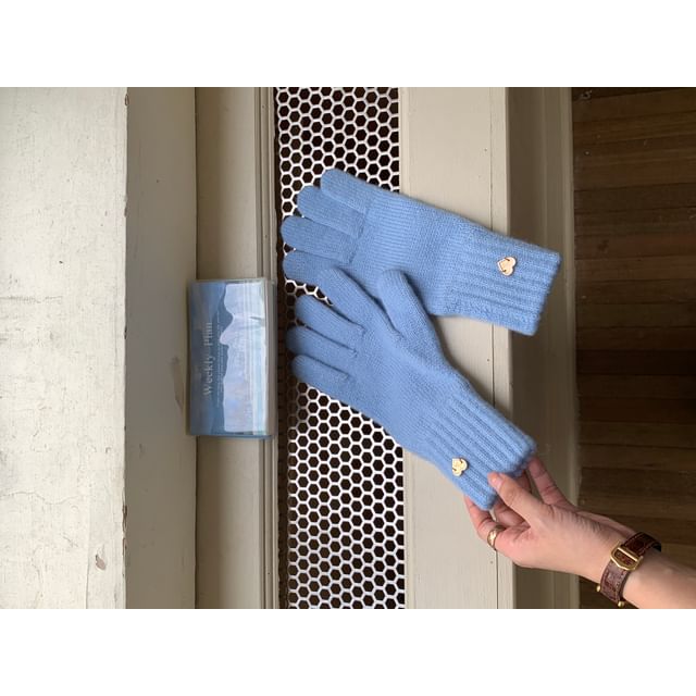 Buttoned Gloves Heart Knit