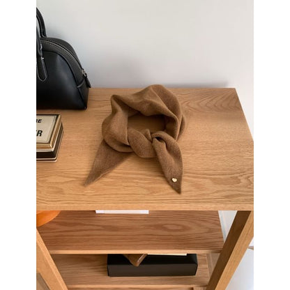 Scarf Heart Buttoned