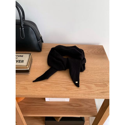 Scarf Heart Buttoned