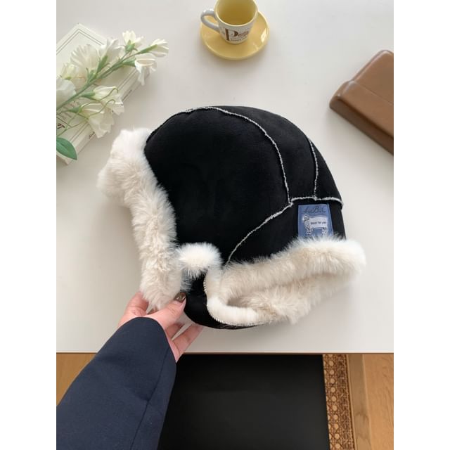 Fluffy Trapper Applique Hat Plain Trim
