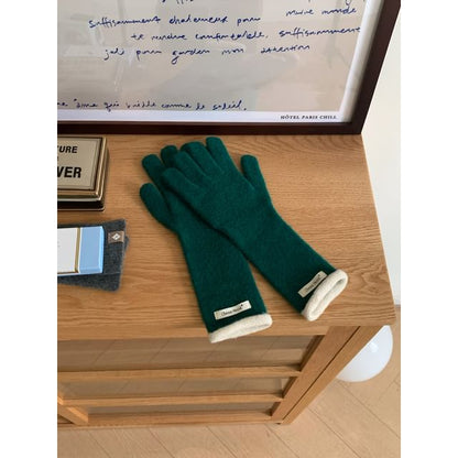 Knit Applique Contrast Trim Gloves