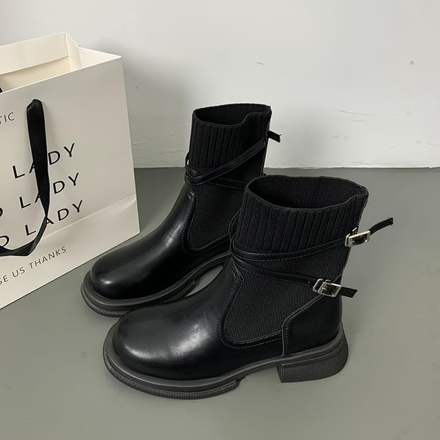 Buckled Boots Knit Panel Short Platform