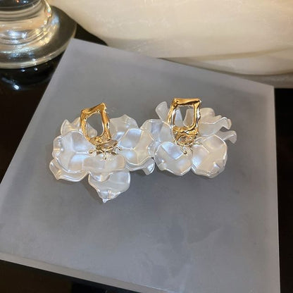 Boucle d'oreille fleur