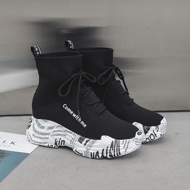 Short Lace-Up Boots Printed Platform