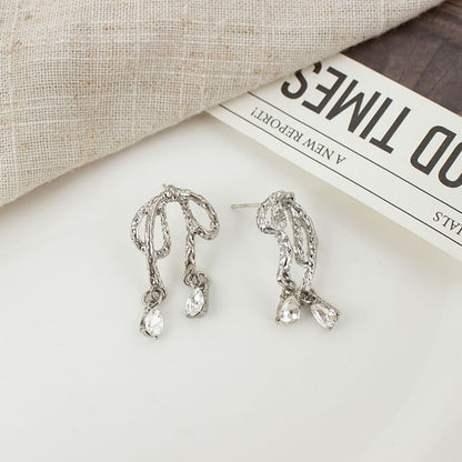 Bow Drop Earring Clip Rhinestone On /