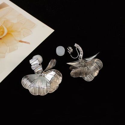 / Drop Rhinestone Earring Clip Petal On