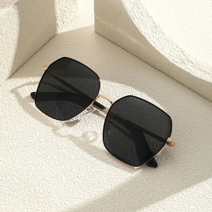 Geometric Oversized Sunglasses