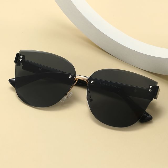 Oval Sunglasses Rimless