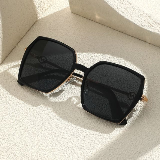 Oversized Geometric Sunglasses