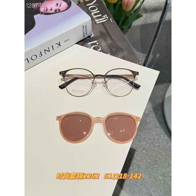 On With Round Glasses Sunglasses Metal Clip