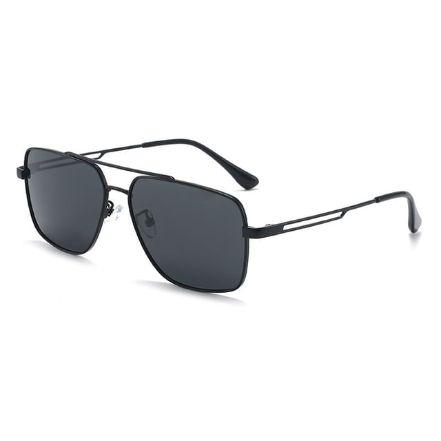 Metal Aviator Sunglasses