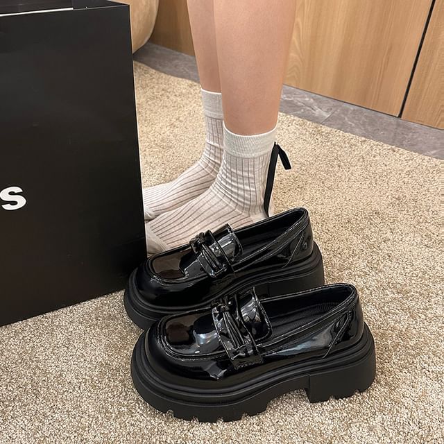 Detail Plain Knot Loafers Platform