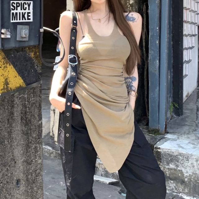 Top Sleeveless Asymmetrical Plain U-Neck