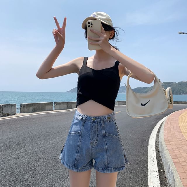 Waist Washed Denim Slit Shorts High Zip Lettering Print