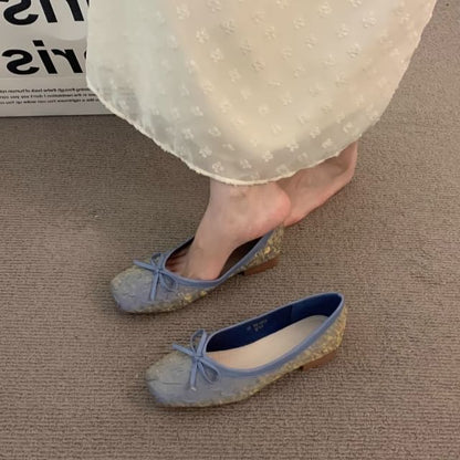 Square-Toe Flats Bow