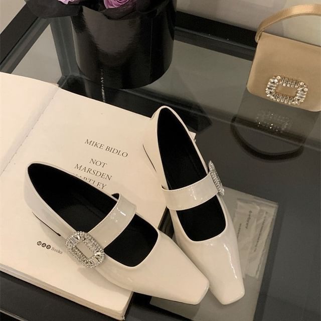 Mary Rhinestone Low Jane Buckle Pumps Heel