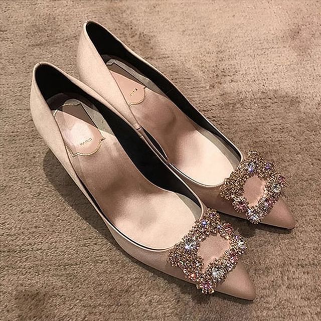 Pointed Heel Kitten Rhinestone Pumps