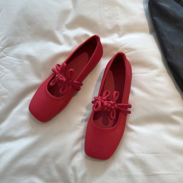 Frog Toe Square Jane Buttoned Flats Mary Plain