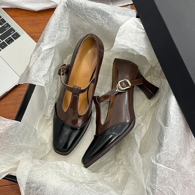 Cap T-Strap Square Pumps Toe