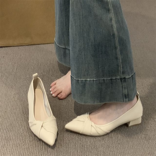 Pointed Chunky Toe Heel Twisted Leather Faux Pumps Plain