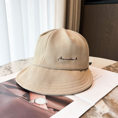 Cap Brim Lettering Wide Embroidered