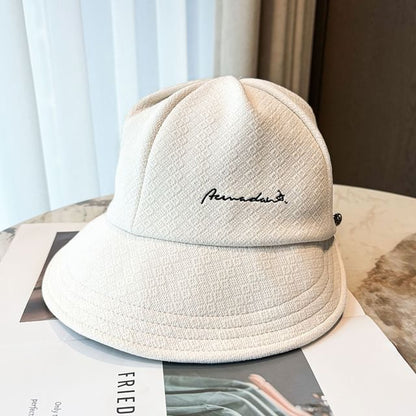 Cap Brim Lettering Wide Embroidered