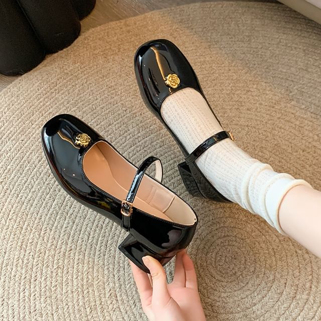 Heel Patent Leather Flower Mary Jane Chunky Pumps Accent