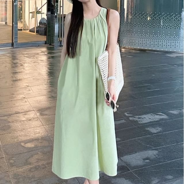 Round Midi Dress Pleated Sleeveless Neck Plain A-Line