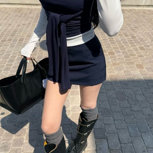 High Collar Plain Trim Tube Waist Tee Tie-Front Top Long-Sleeve Contrast Skirt / Mini Pencil