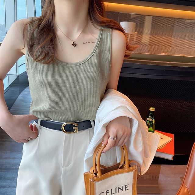 Scoop Neck Tank Top Plain