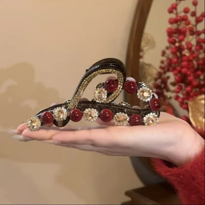 Rhinestone Heart Hair Claw Bead