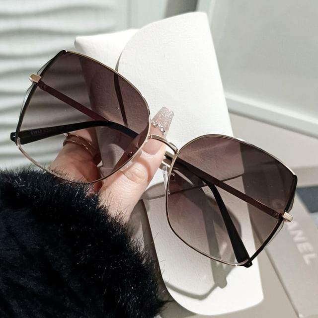 Sunglasses Square Oversized