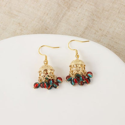 / On Clip Chandelier Earring Beaded