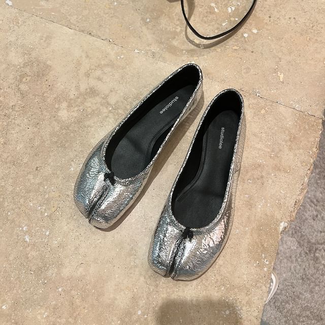 Metallic Toe Split Genuine Flats Leather