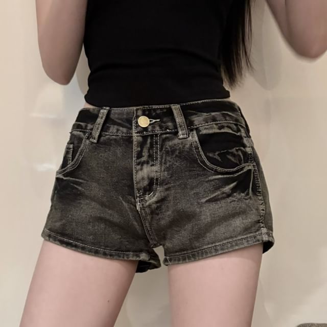 Washed Rise Hot Pants Denim Low
