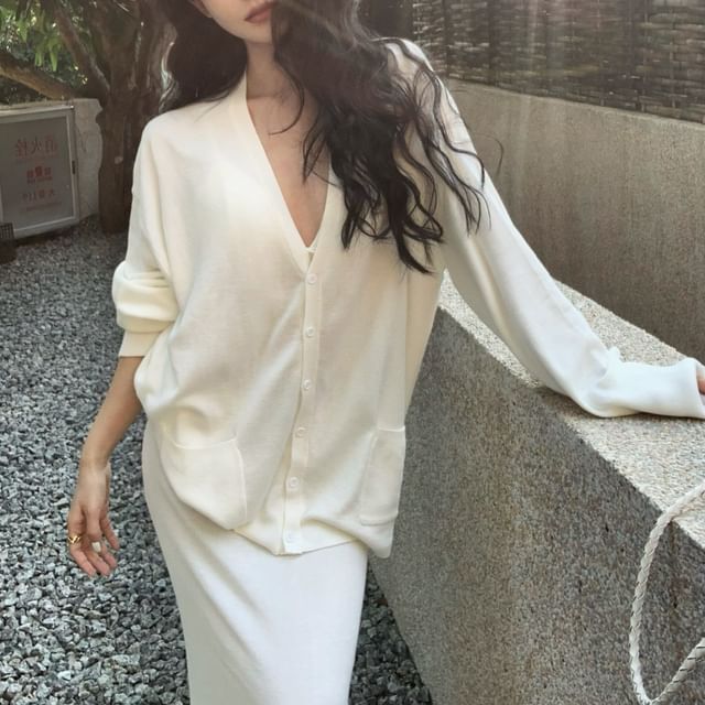 Mid Blouse Skirt A-Line Waist V-Neck / Maxi Plain Long-Sleeve