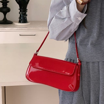 Shoulder Flap Patent Bag