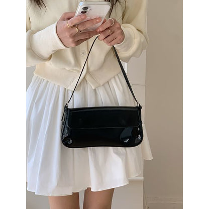 Shoulder Flap Patent Bag