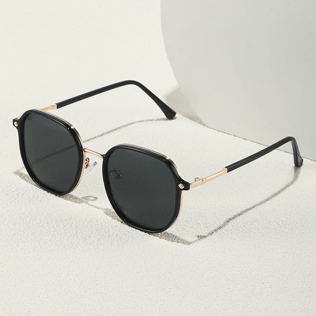 Frame Geometric Sunglasses